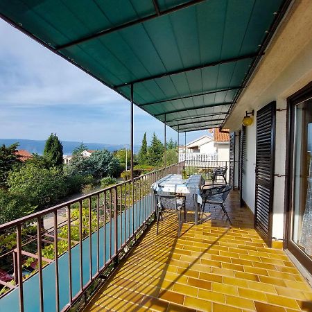 Apartments Vilim Pinezići エクステリア 写真