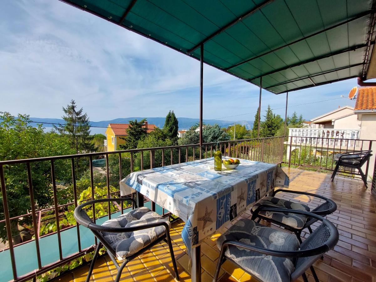 Apartments Vilim Pinezići エクステリア 写真
