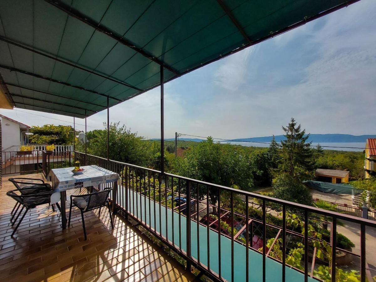 Apartments Vilim Pinezići エクステリア 写真
