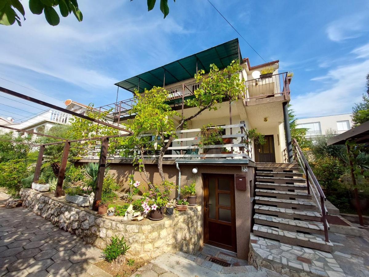 Apartments Vilim Pinezići エクステリア 写真